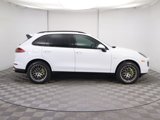 Used 2018 Porsche Cayenne S image 4