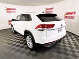 Used 2021 Volkswagen Atlas Cross Sport SE image 2
