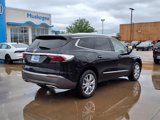 Used 2022 Buick Enclave Premium w/ Experience Buick Package image 2