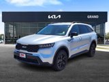 Used 2022 Kia Sorento S image 4