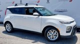 Used 2022 Kia Soul LX w/ Technology Package image 2