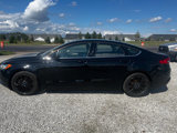Used 2018 Ford Fusion SE w/ Fusion SE Technology Package image 2