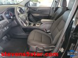 Used 2023 GMC Acadia SLE image 2