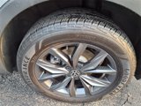 Used 2022 Volkswagen Tiguan SE image 5