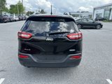 Used 2017 Jeep Cherokee Latitude w/ Cold Weather Group image 5