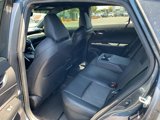 Used 2021 Toyota Venza XLE w/ Carpet Mat Package (TMS) image 4