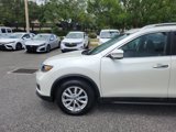 Used 2018 Nissan Rogue SV image 2