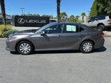 Used 2019 Toyota Camry LE image 2