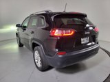 Used 2020 Jeep Cherokee Latitude image 6