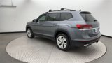 Used 2021 Volkswagen Atlas SE w/ Towing Package image 4