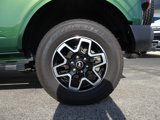 Used 2022 Ford Bronco Outer Banks image 3