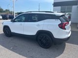 Used 2022 GMC Terrain SLE w/ Driver Convenience Package image 3