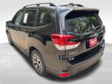 Used 2021 Subaru Forester Premium image 3
