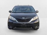 Used 2015 Toyota Sienna LE image 2