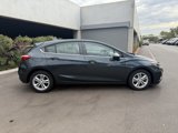 Used 2018 Chevrolet Cruze LT image 3