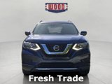 Used 2020 Nissan Rogue SV image 2