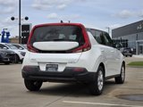 Certified 2022 Kia Soul LX w/ Technology Package image 4