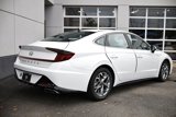 Used 2023 Hyundai Sonata SEL w/ Preferred Accessory Package image 6