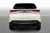 Used 2021 Toyota Venza LE image 4