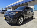 Used 2017 Kia Soul image 2