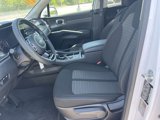 Certified 2022 Kia Sorento LX image 5
