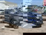 Certified 2022 Volkswagen Tiguan SE image 3