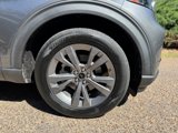 Used 2021 Ford Explorer XLT w/ Equipment Group 202A image 4