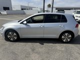 Used 2016 Volkswagen e-Golf SE w/ DC Fast Charging Package image 3