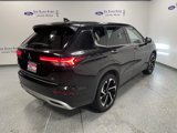 Used 2022 Mitsubishi Outlander SE image 6