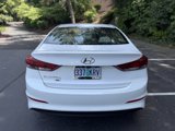 Used 2018 Hyundai Elantra SE image 5