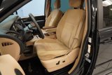 Used 2016 Dodge Grand Caravan SXT image 3