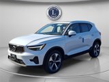 New 2025 Volvo XC40 B5 Core w/ Protection Package Premier image 2