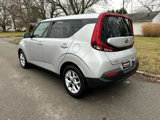 Used 2020 Kia Soul S image 3