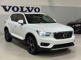 Used 2020 Volvo XC40 T4 Inscription image 2