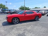 Used 2016 Dodge Challenger SXT image 2