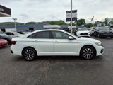 Used 2022 Volkswagen Jetta S image 2