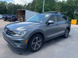 Used 2018 Volkswagen Tiguan SE w/ 18" Alloy Wheels Package image 3