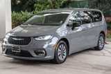 Used 2018 Chrysler Pacifica Touring-L image 3
