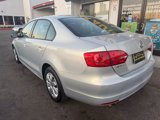 Used 2011 Volkswagen Jetta SE image 4