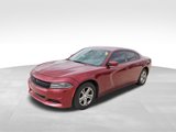 Used 2018 Dodge Charger SXT image 2