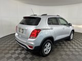 Used 2020 Chevrolet Trax LT w/ LT Convenience Package image 3