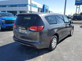 Used 2022 Chrysler Voyager LX image 6