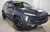 Used 2017 Jeep Cherokee Trailhawk image 3