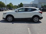 Used 2017 Nissan Rogue Sport SV image 3
