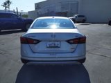 Used 2023 Nissan Altima 2.5 SV image 5