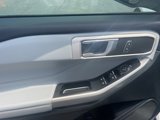 Used 2021 Ford Explorer XLT w/ Equipment Group 202A image 6