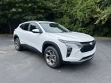 New 2025 Chevrolet Trax LT w/ LPO, Blackout Package image 2