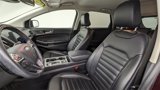 Certified 2022 Ford Edge SEL w/ Convenience Package image 2