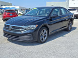 Used 2024 Volkswagen Jetta SE w/ Panoramic Sunroof Package image 3