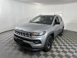 Used 2022 Jeep Compass Latitude image 2
